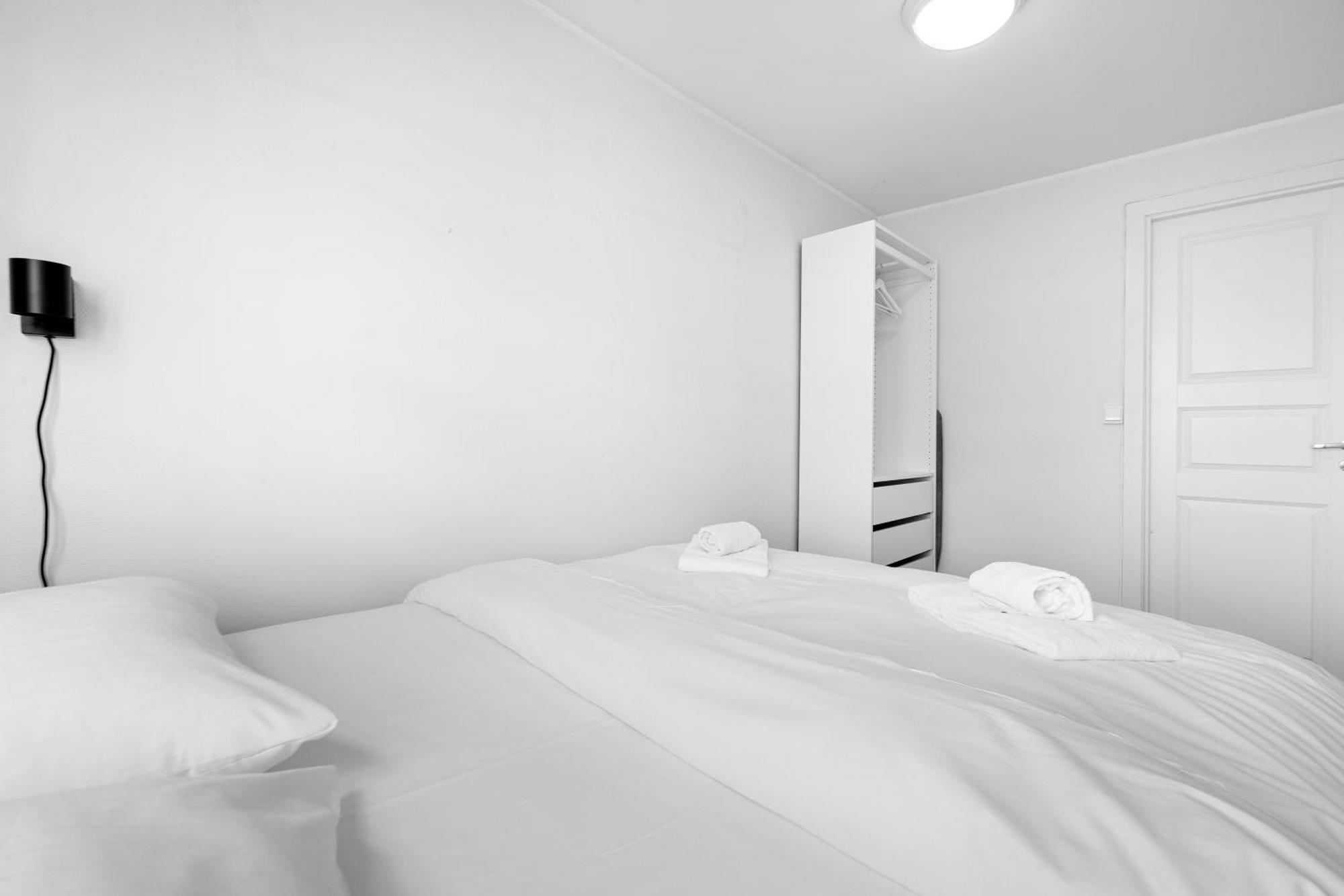 Homerentals Apartments - Behind Bryggen & Historic Cobblestone Streets - 2 Floor Renovated From February 2025 ベルゲン エクステリア 写真